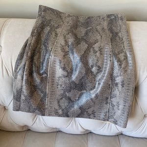 Faux leather snakeskin Zara skirt
